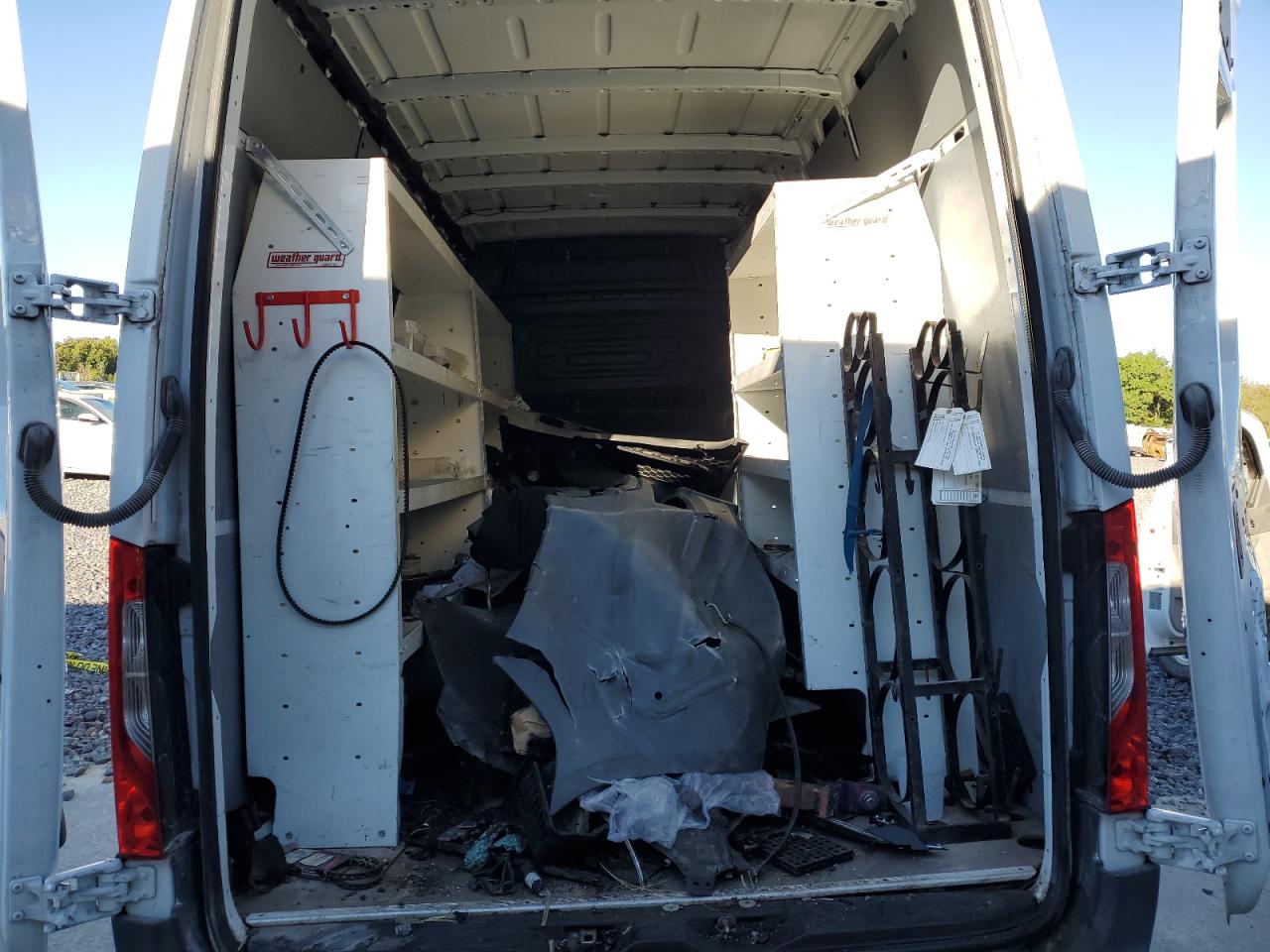 MERCEDES-BENZ SPRINTER 2500