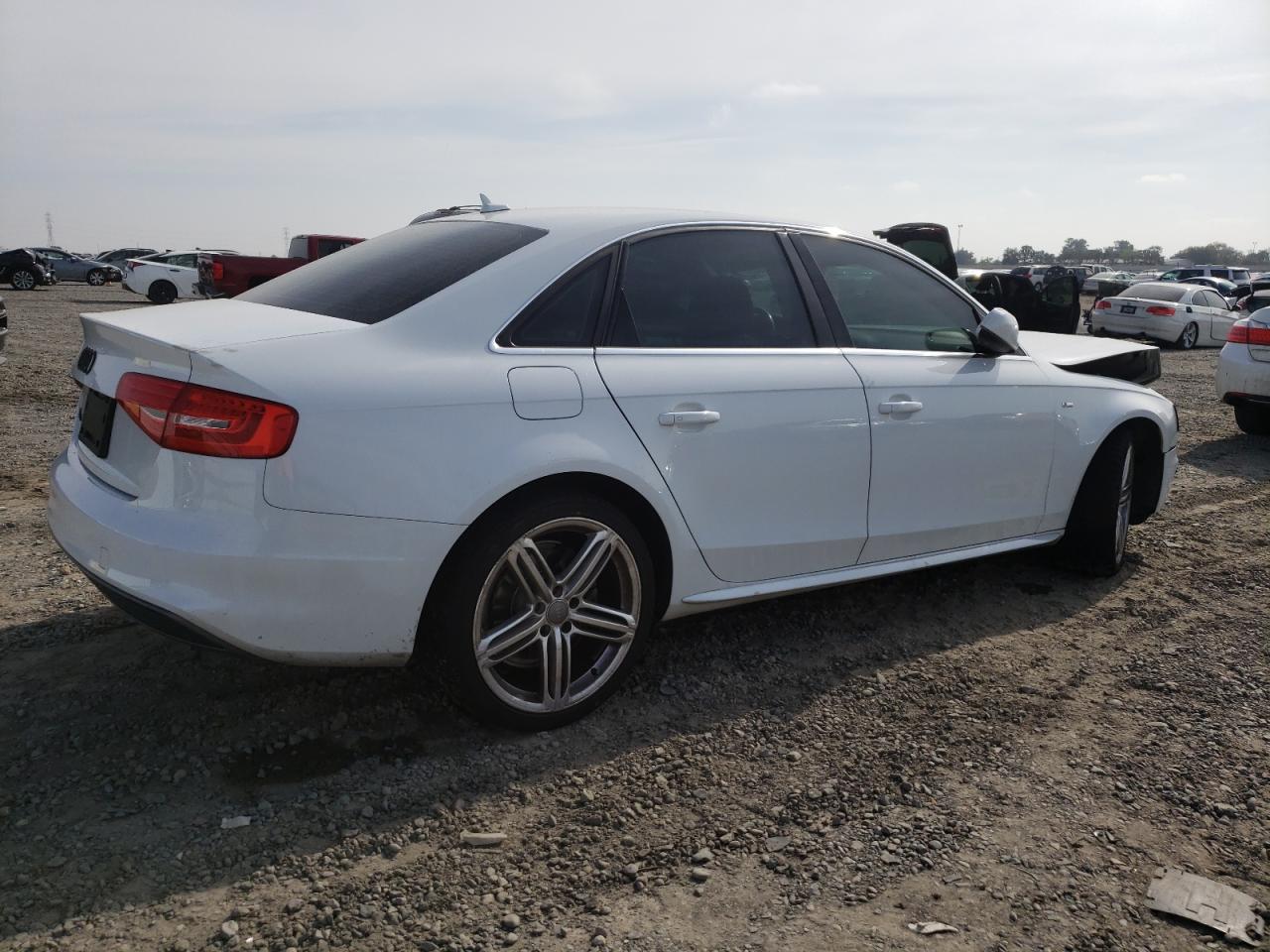 AUDI A4 PREMIUM