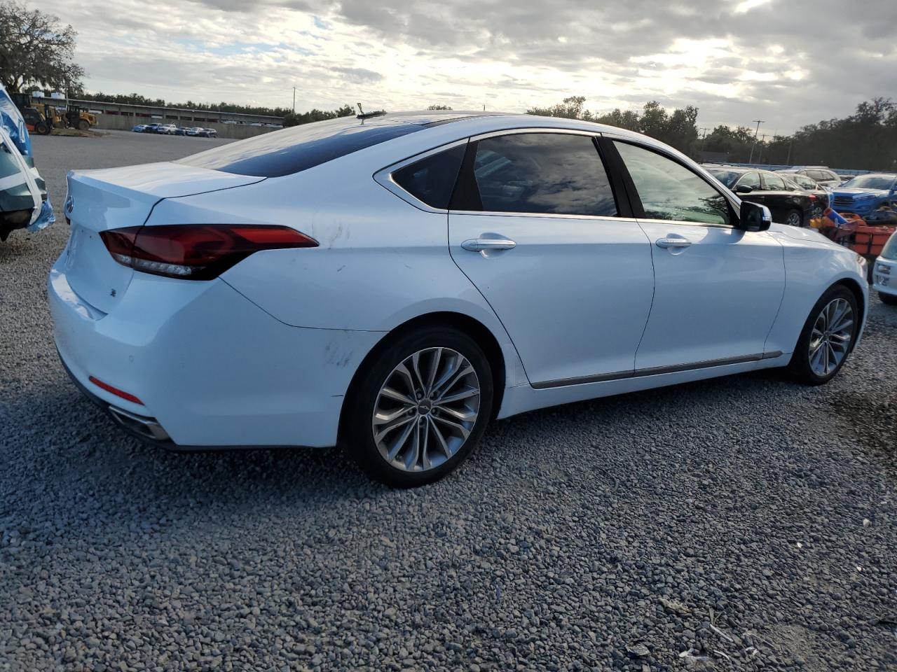 HYUNDAI GENESIS 3.8L