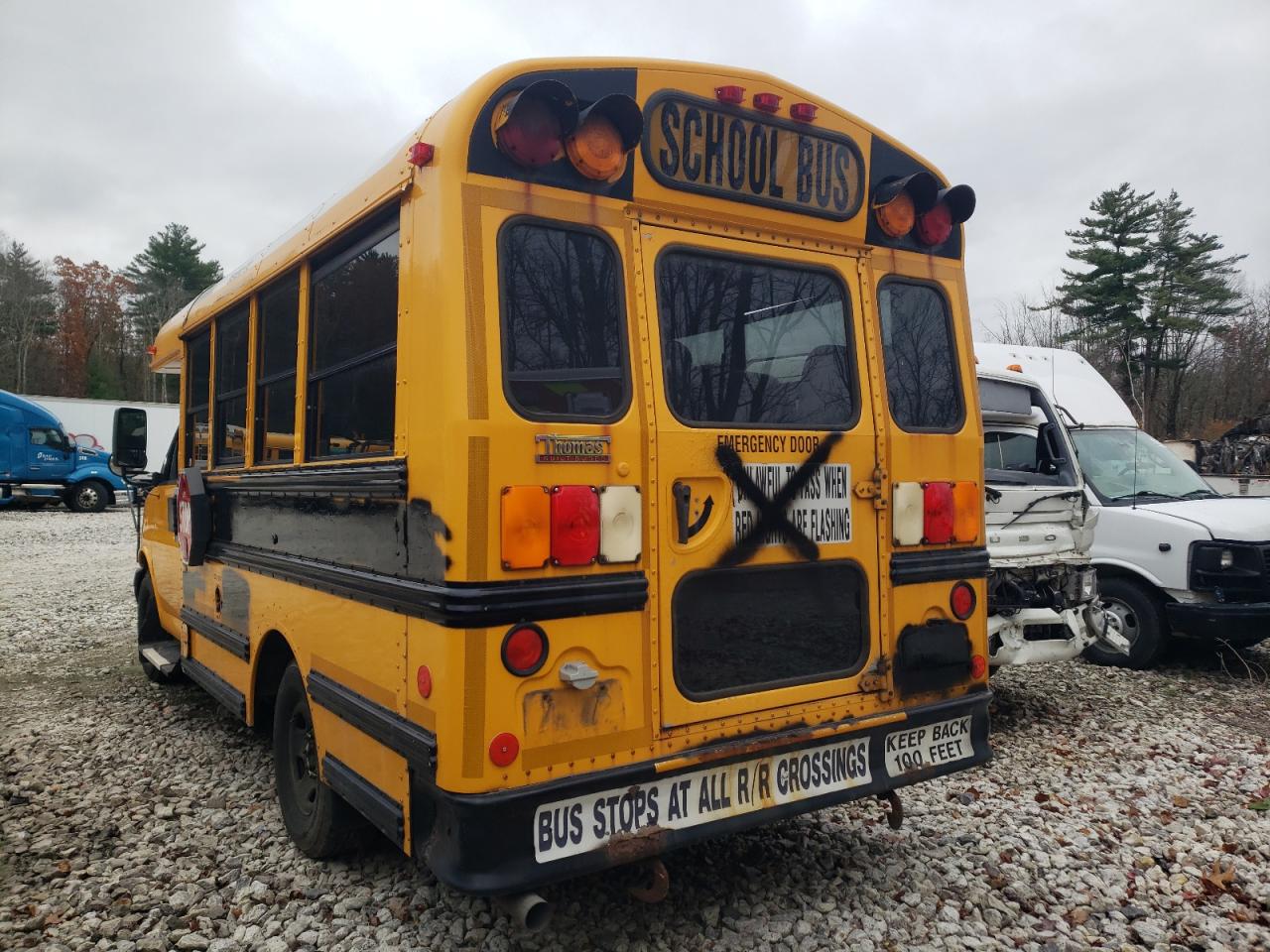 Lot #3275514738 2011 CHEVROLET MINOTOUR G3500