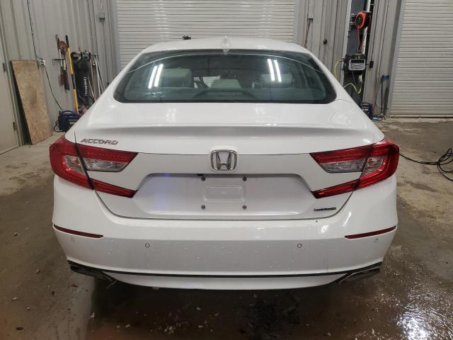 2018 HONDA ACCORD TOU - 1HGCV1F92JA089335