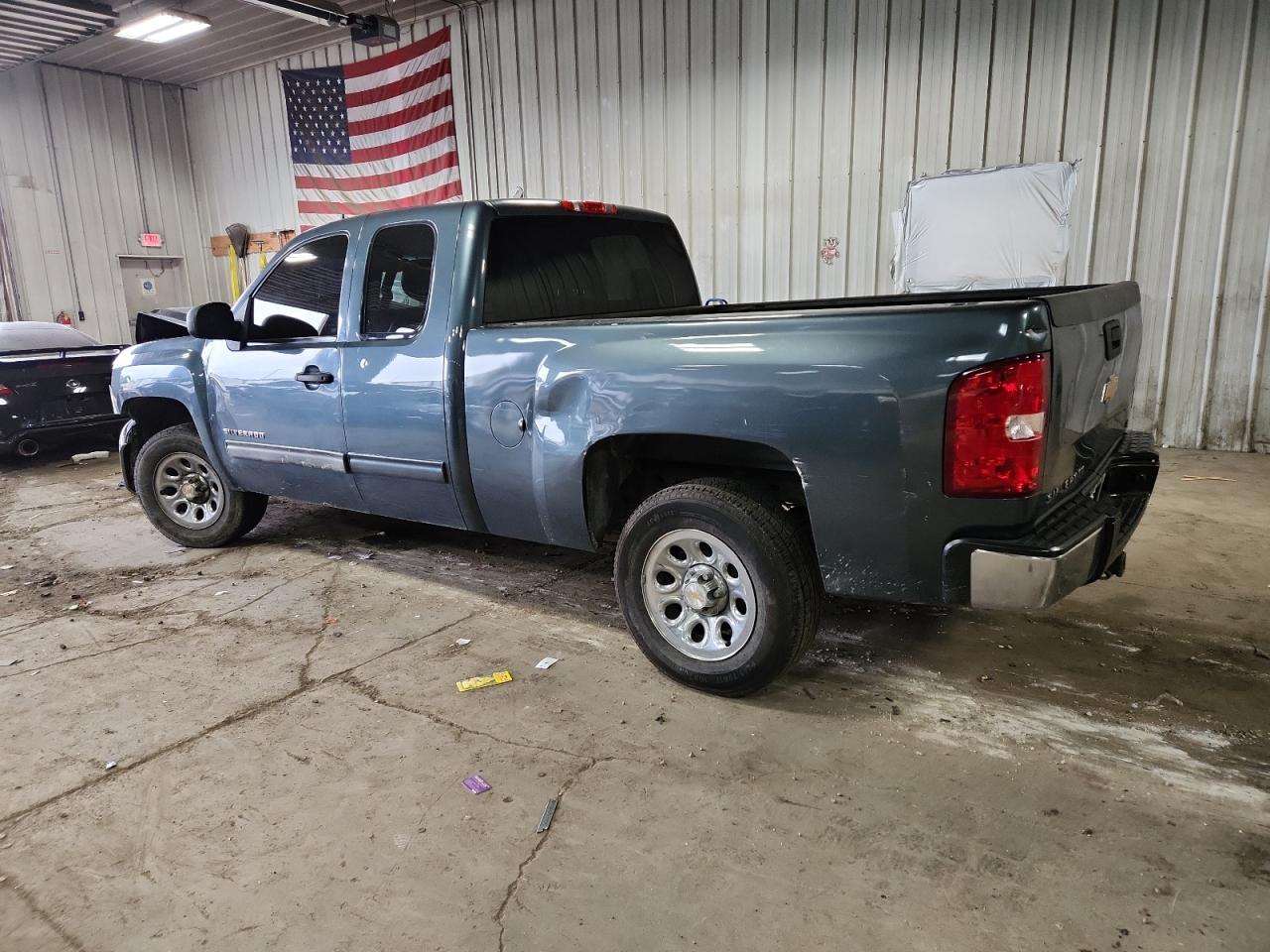 CHEVROLET SILVERADO C1500 LT