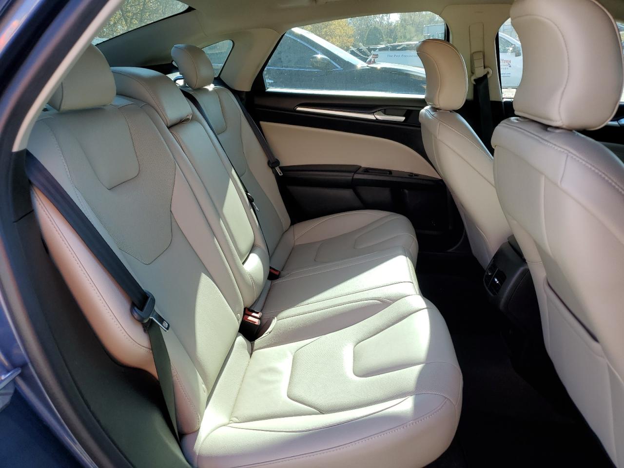 FORD FUSION TITANIUM/PLATINUM