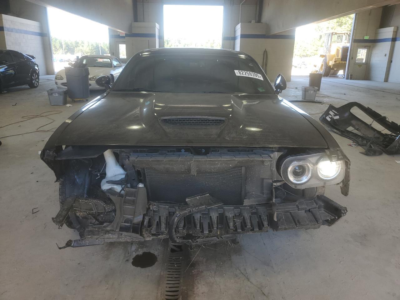 DODGE CHALLENGER SRT 392