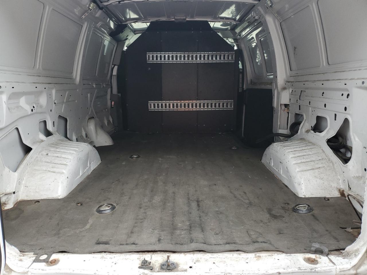 FORD ECONOLINE E250 VAN