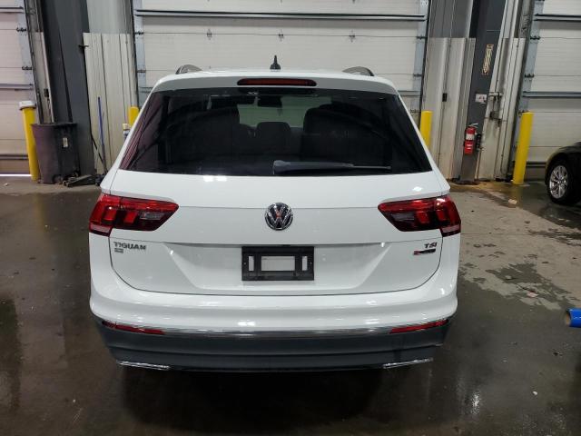 2018 VOLKSWAGEN TIGUAN SE 3VV2B7AX6JM013763