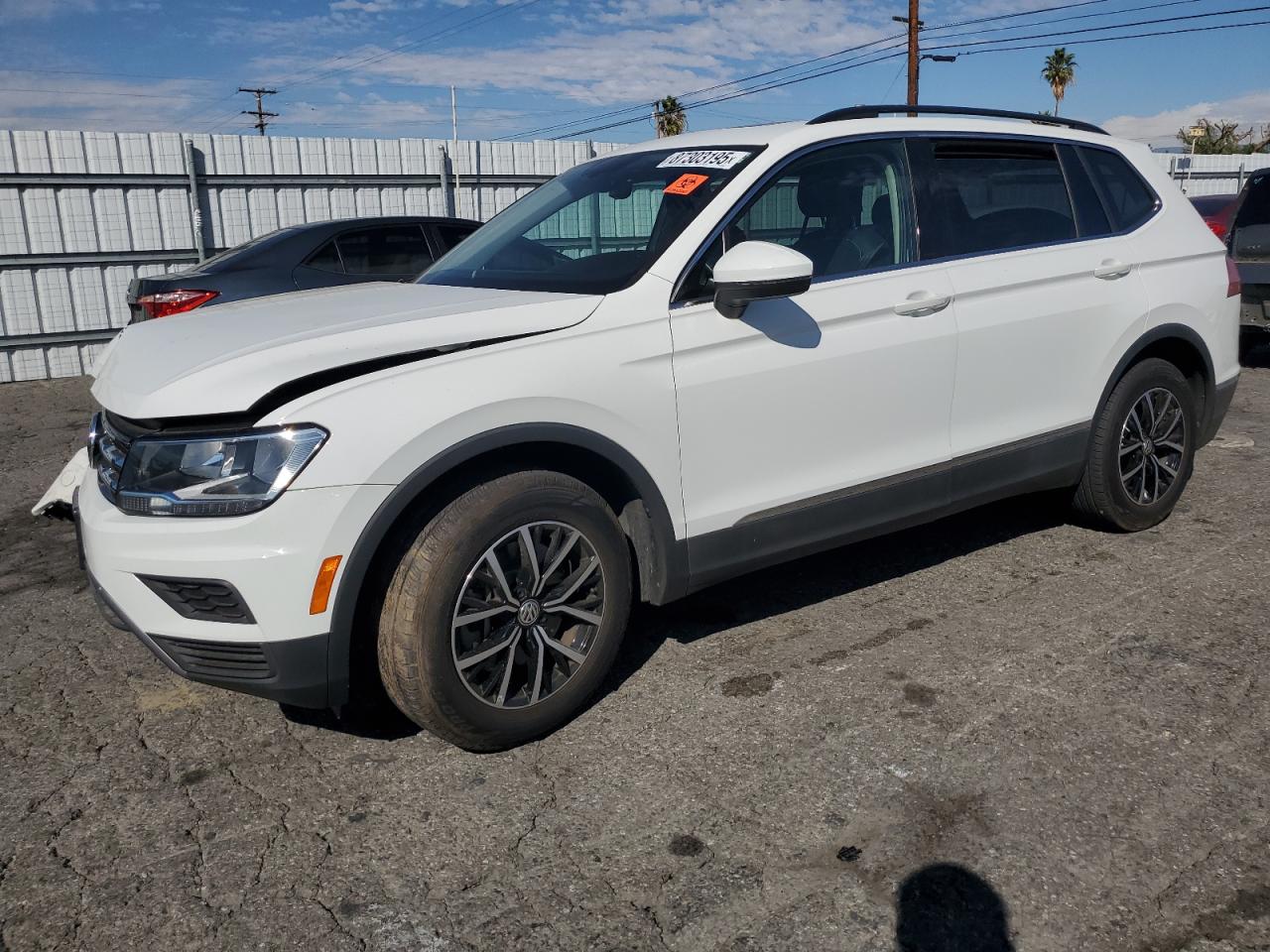 VOLKSWAGEN TIGUAN SE