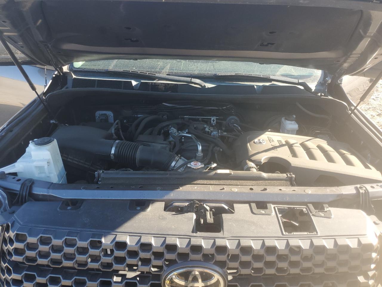 TOYOTA TUNDRA DOUBLE CAB SR