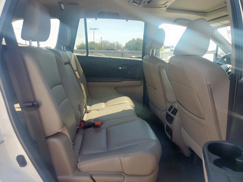 2018 HONDA PILOT TOUR - 5FNYF5H98JB003510