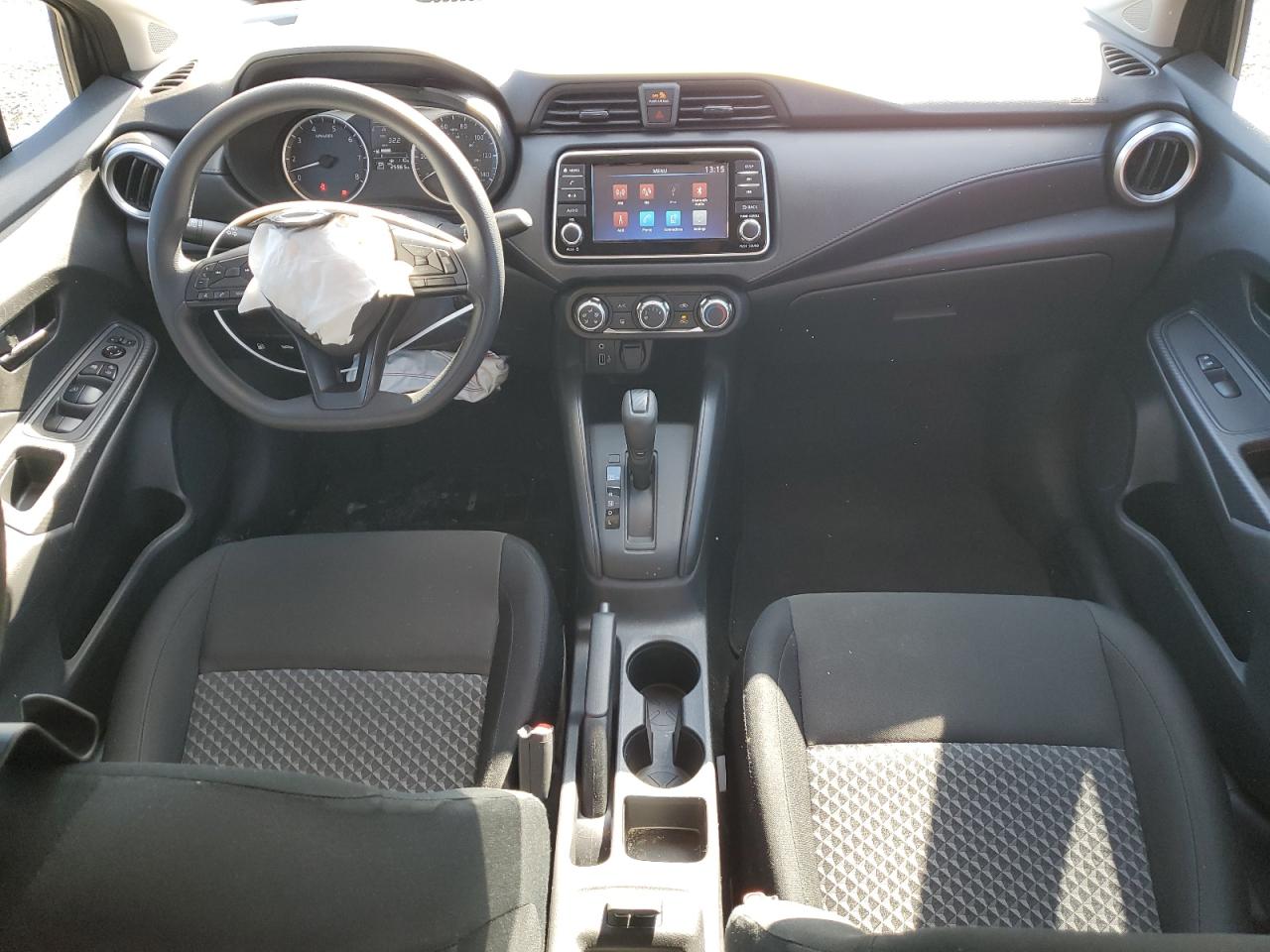 NISSAN VERSA S