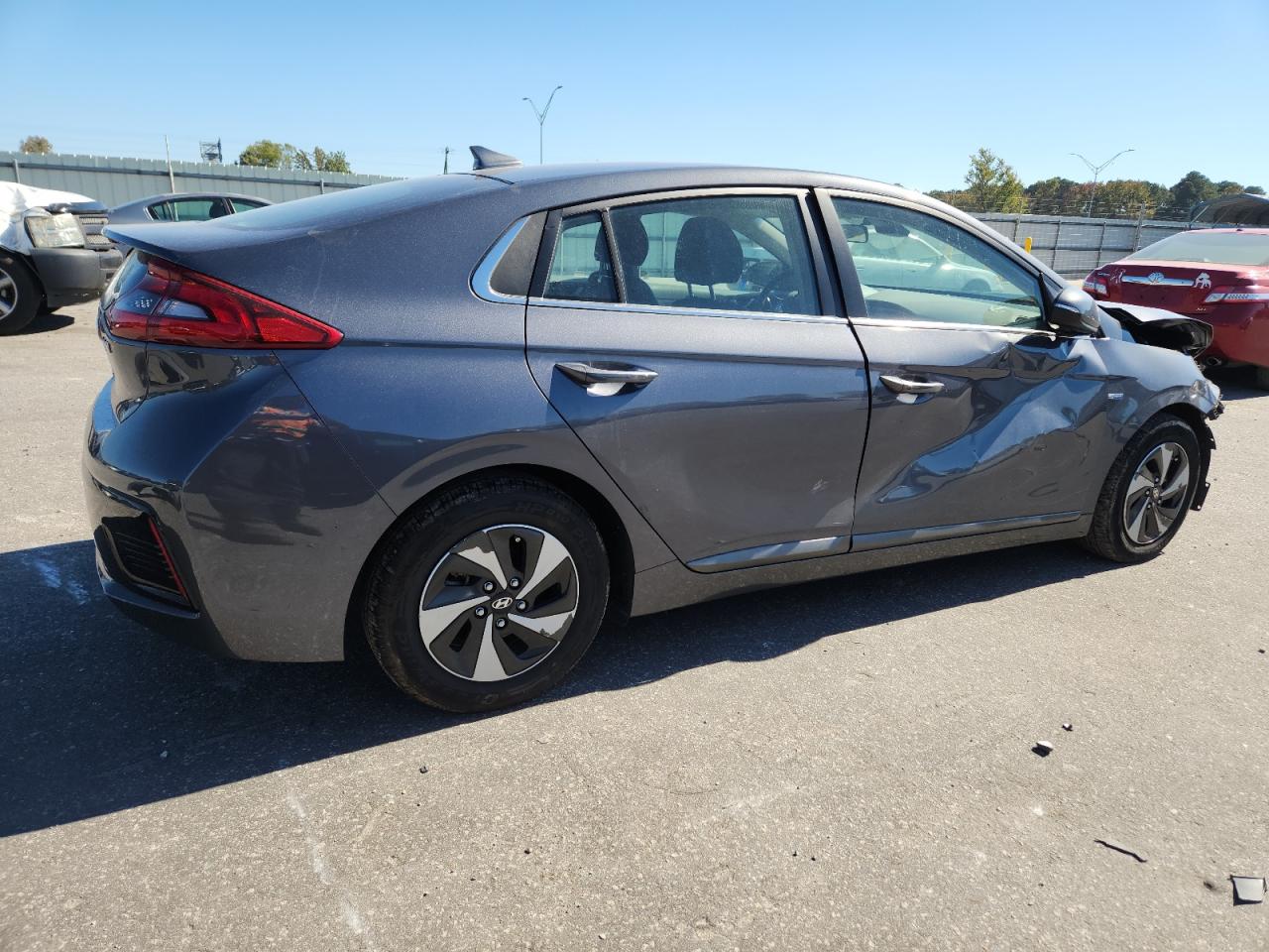 HYUNDAI IONIQ SEL