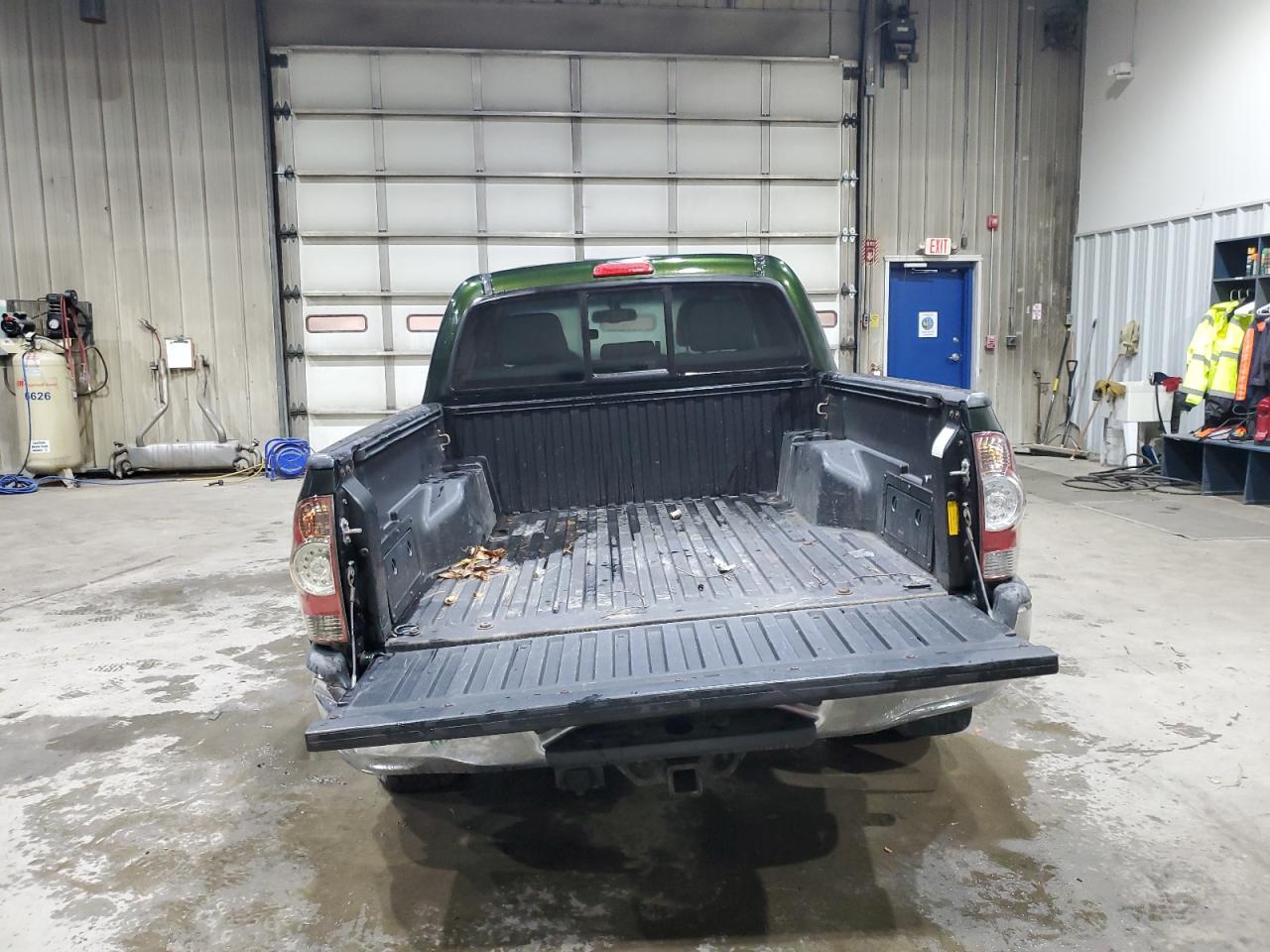 TOYOTA TACOMA DOUBLE CAB