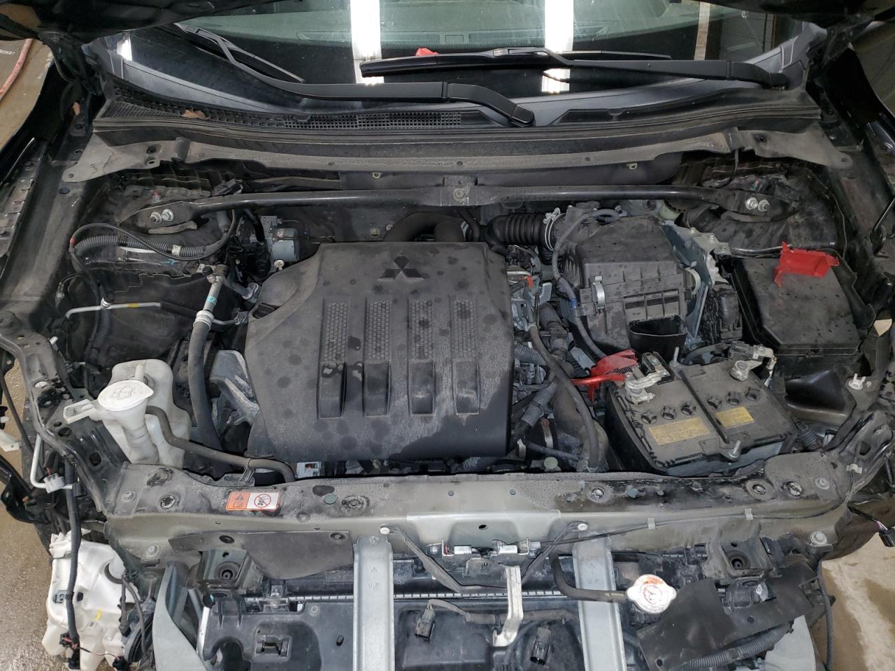 MITSUBISHI ECLIPSE SE