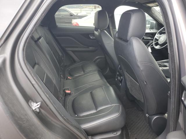 2017 JAGUAR F-PACE R - - SADCL2BV3HA497824