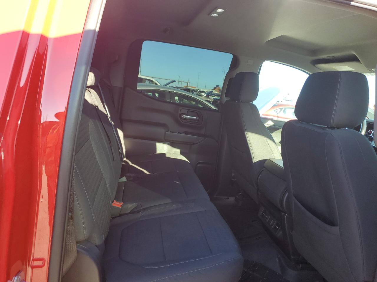 CHEVROLET SILVERADO C1500 LT