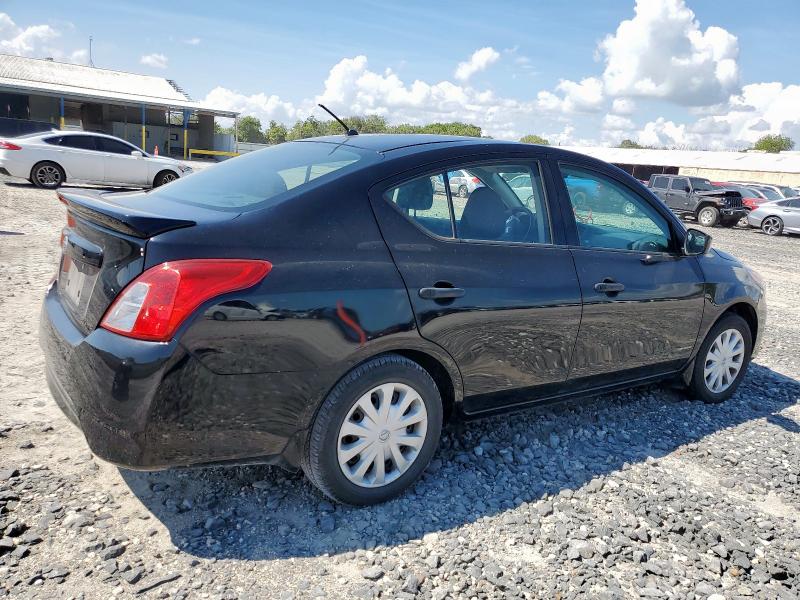 2019 NISSAN VERSA S 3N1CN7AP7KL828025