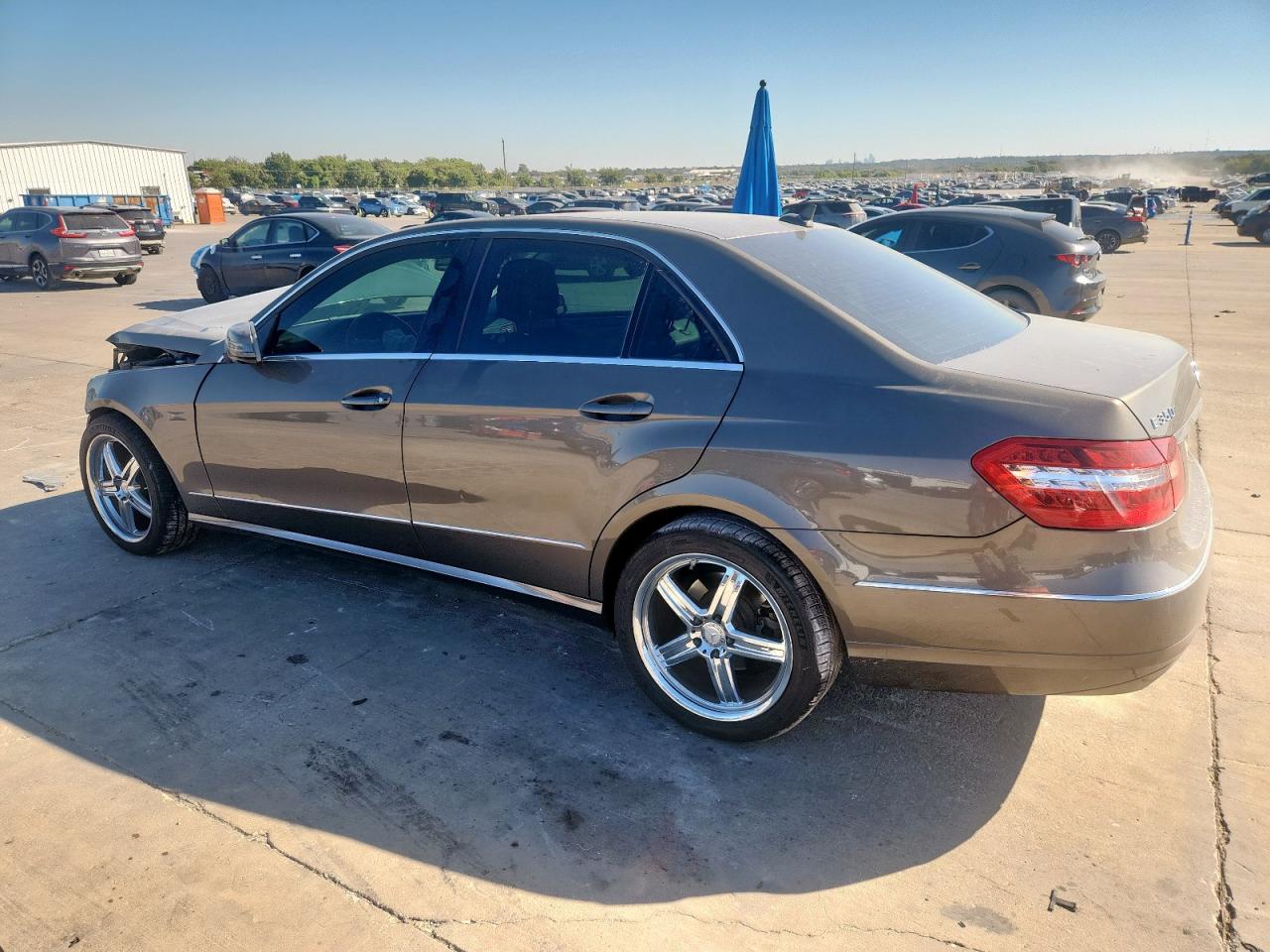 MERCEDES-BENZ E-CLASS 350