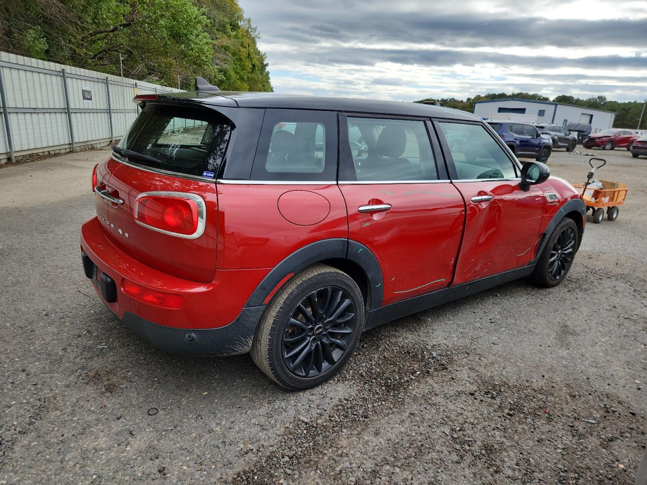MINI COOPER CLUBMAN