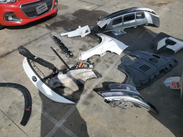 2021 KIA SELTOS S KNDEUCA25M7144751