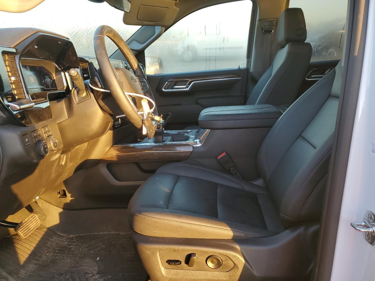 CHEVROLET SILVERADO K1500 RST