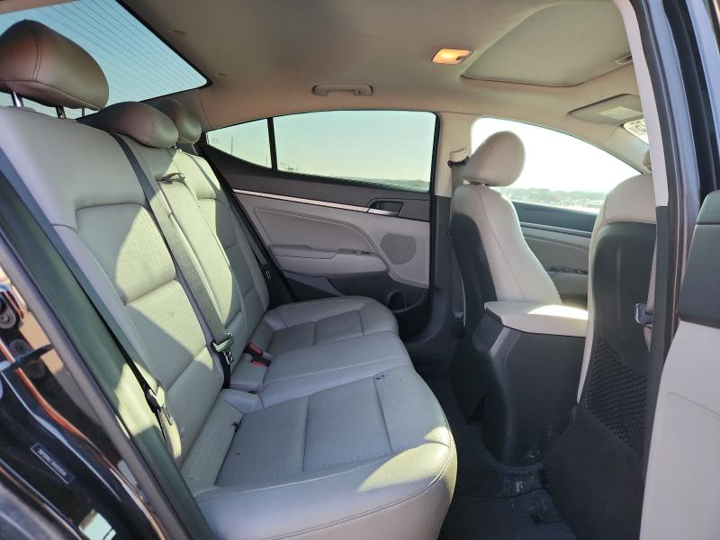 2017 HYUNDAI ELANTRA SE - 5NPD84LF3HH018184