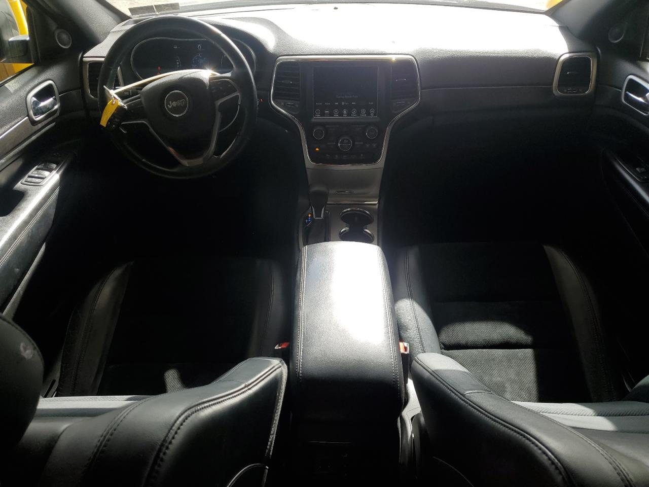 JEEP GRAND CHEROKEE LAREDO