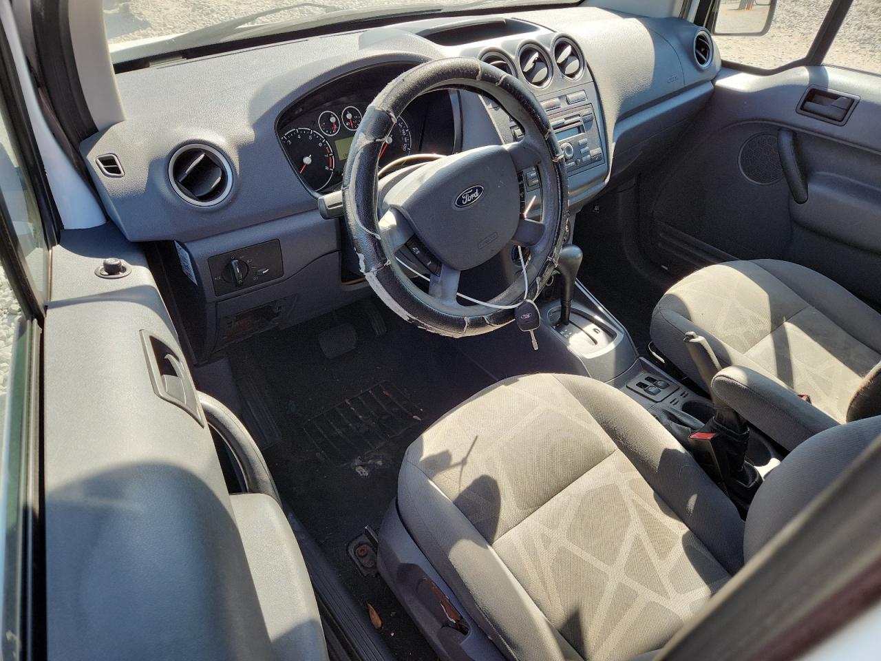 FORD TRANSIT CONNECT XLT