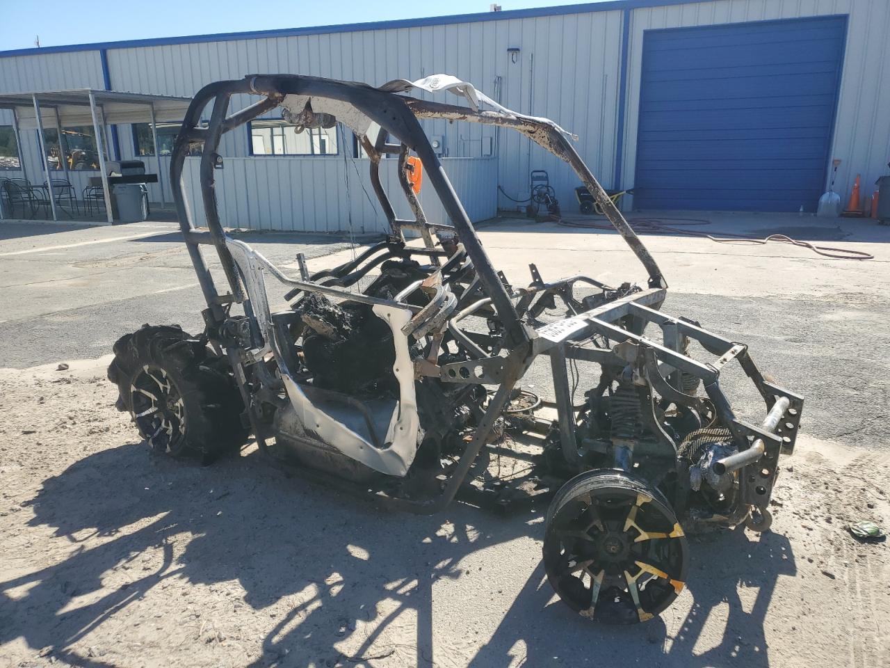 Lot #3279648926 2018 CAN-AM COMMANDER