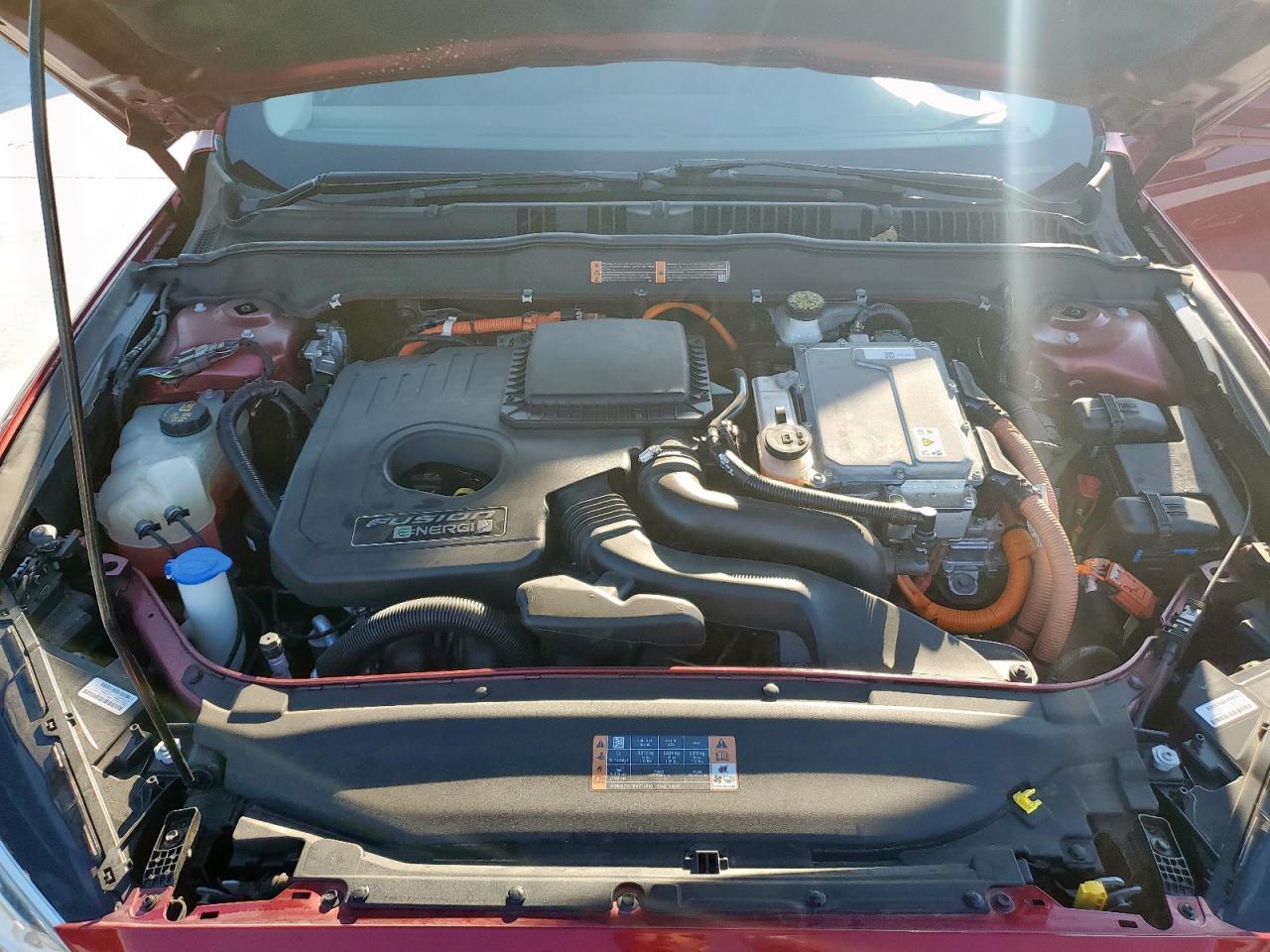 FORD FUSION TITANIUM/PLATINUM PHEV