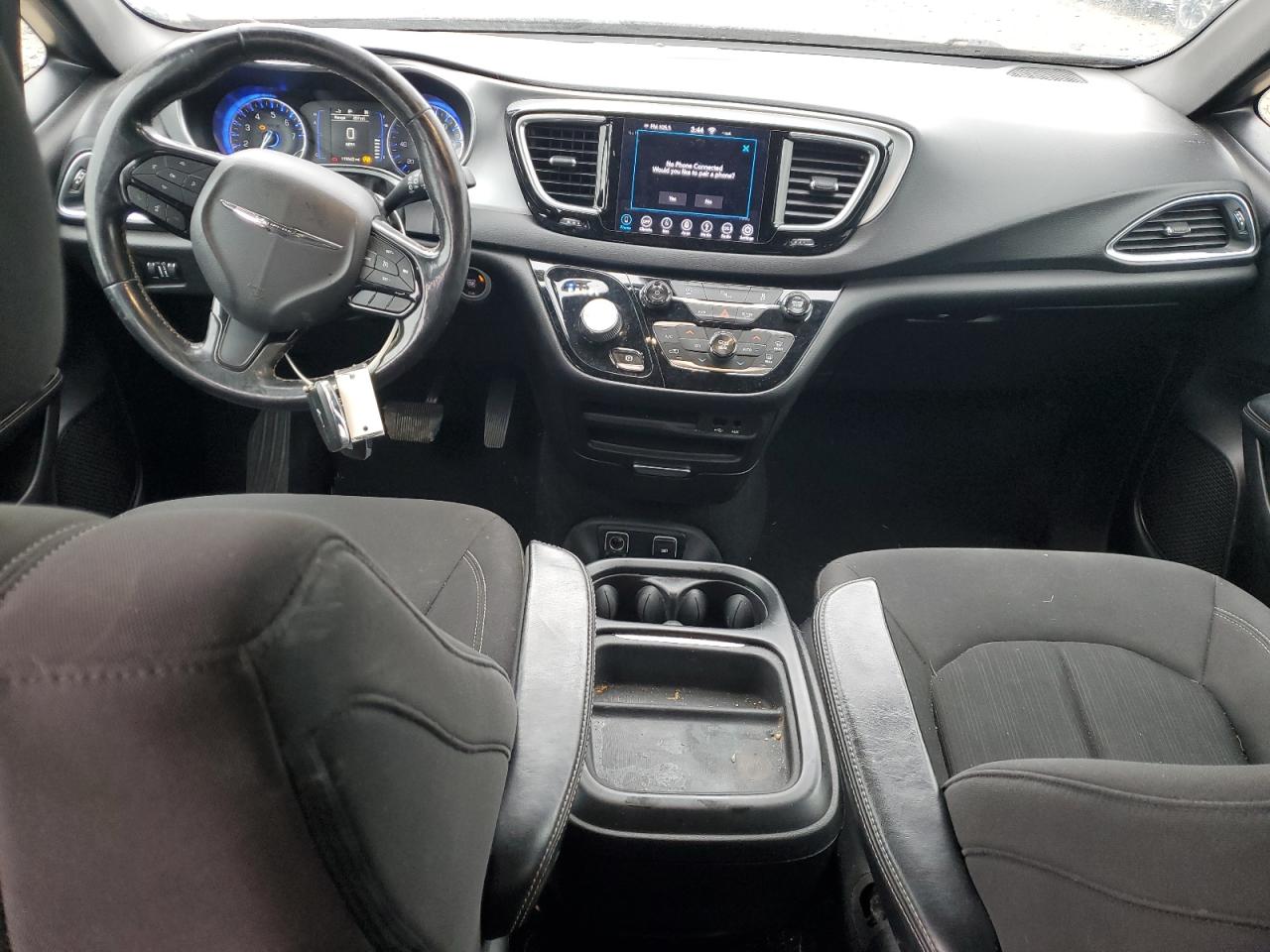 CHRYSLER PACIFICA TOURING PLUS