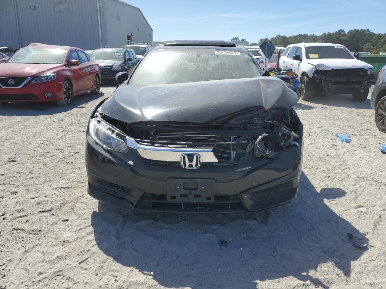 Lot #3309286623 2017 HONDA CIVIC EX