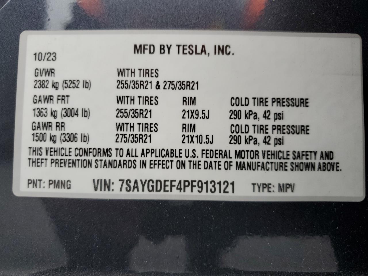 TESLA MODEL Y