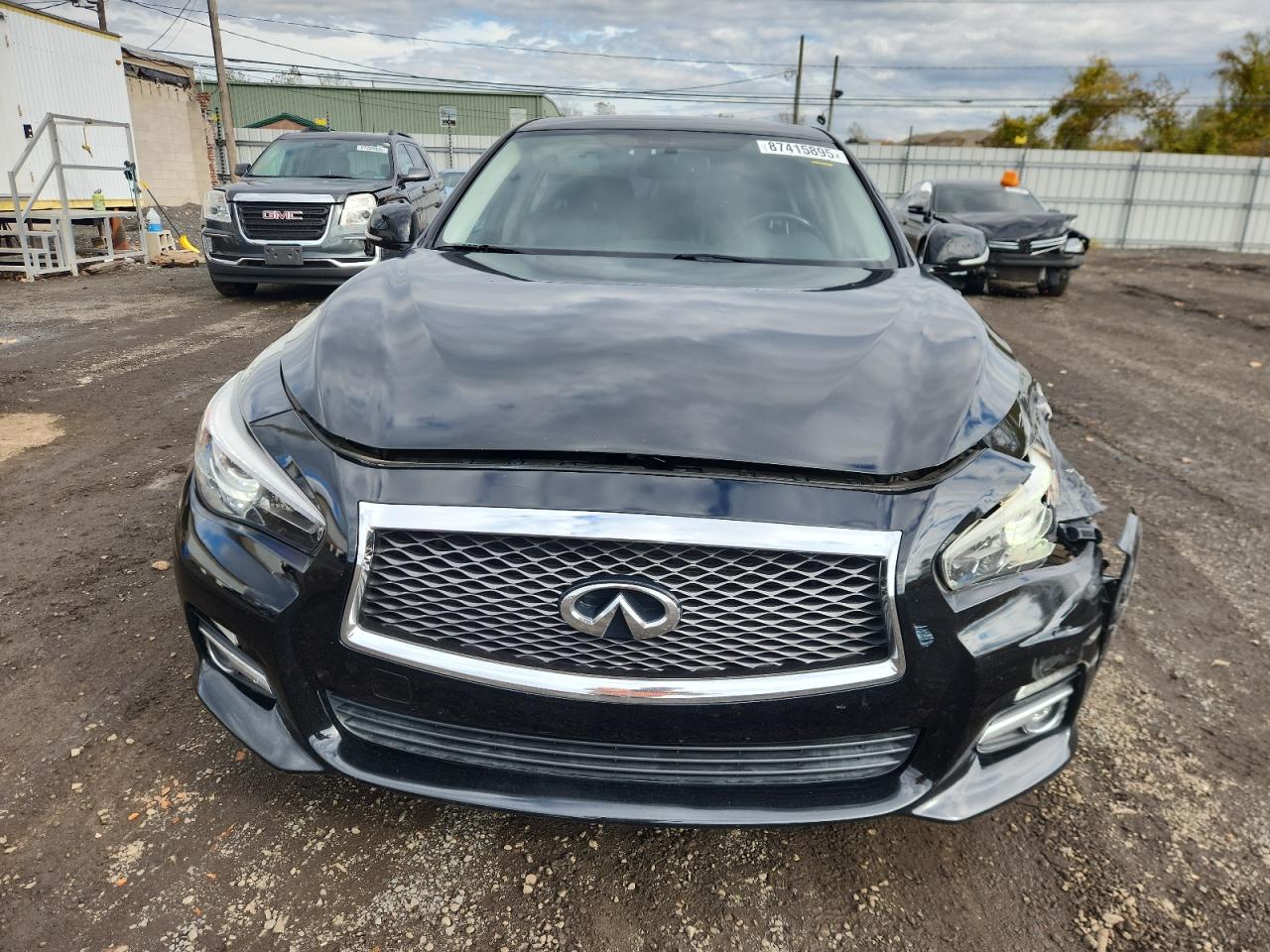 INFINITI Q50 PREMIUM