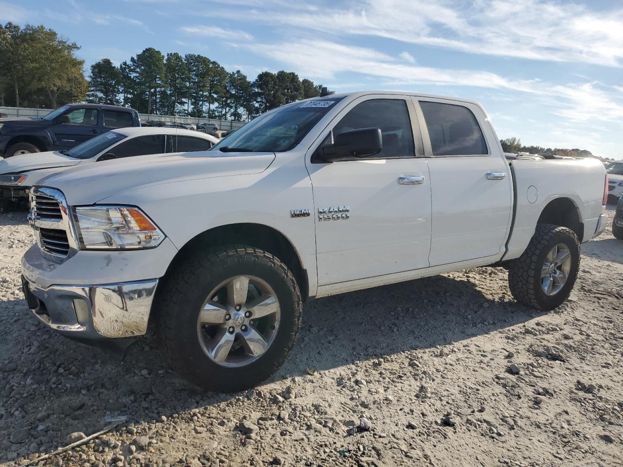 RAM 1500 SLT