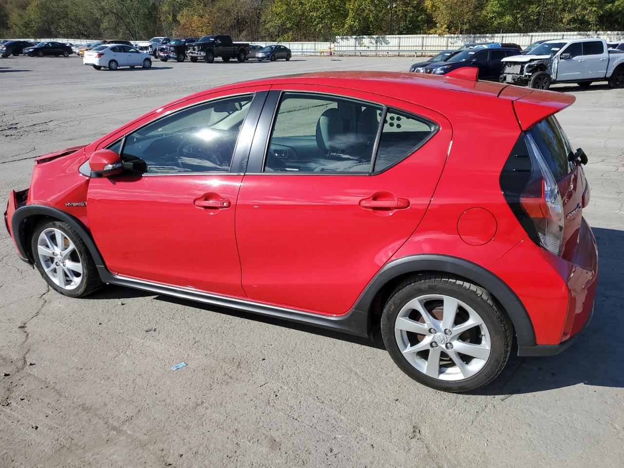 TOYOTA PRIUS C