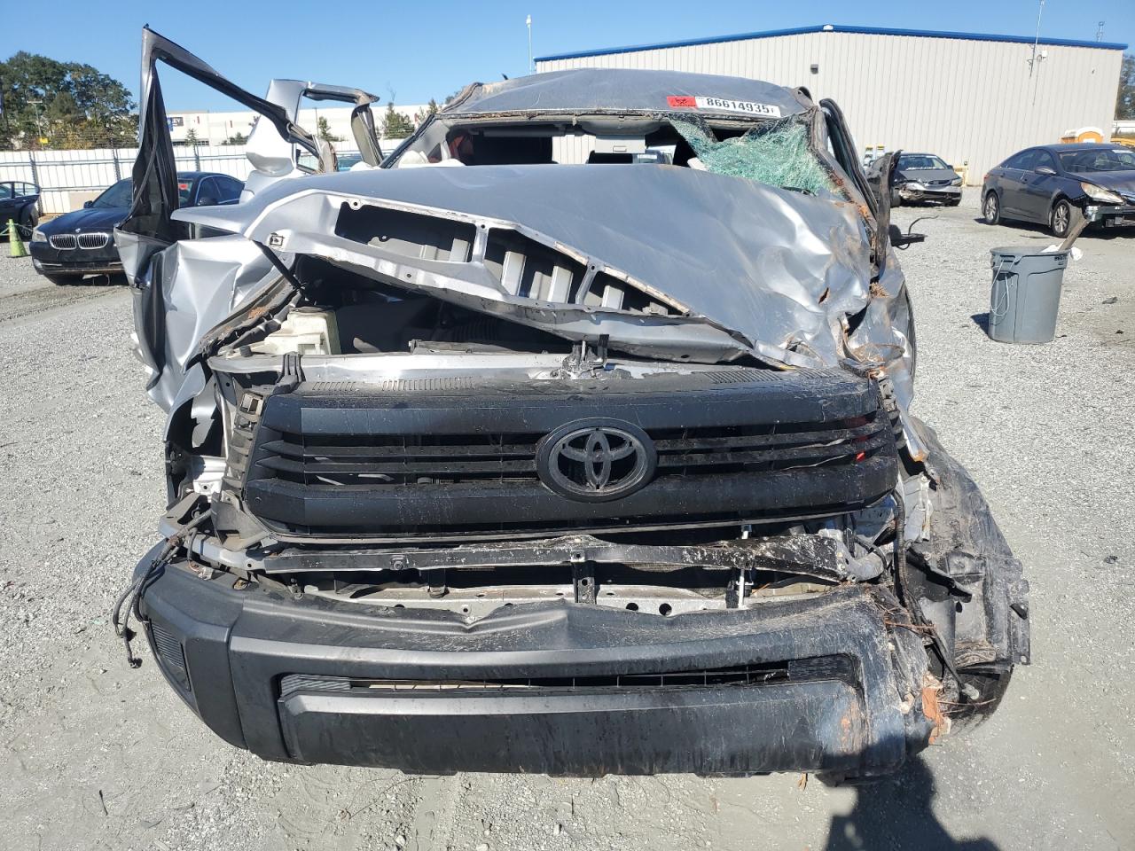 TOYOTA TUNDRA DOUBLE CAB SR