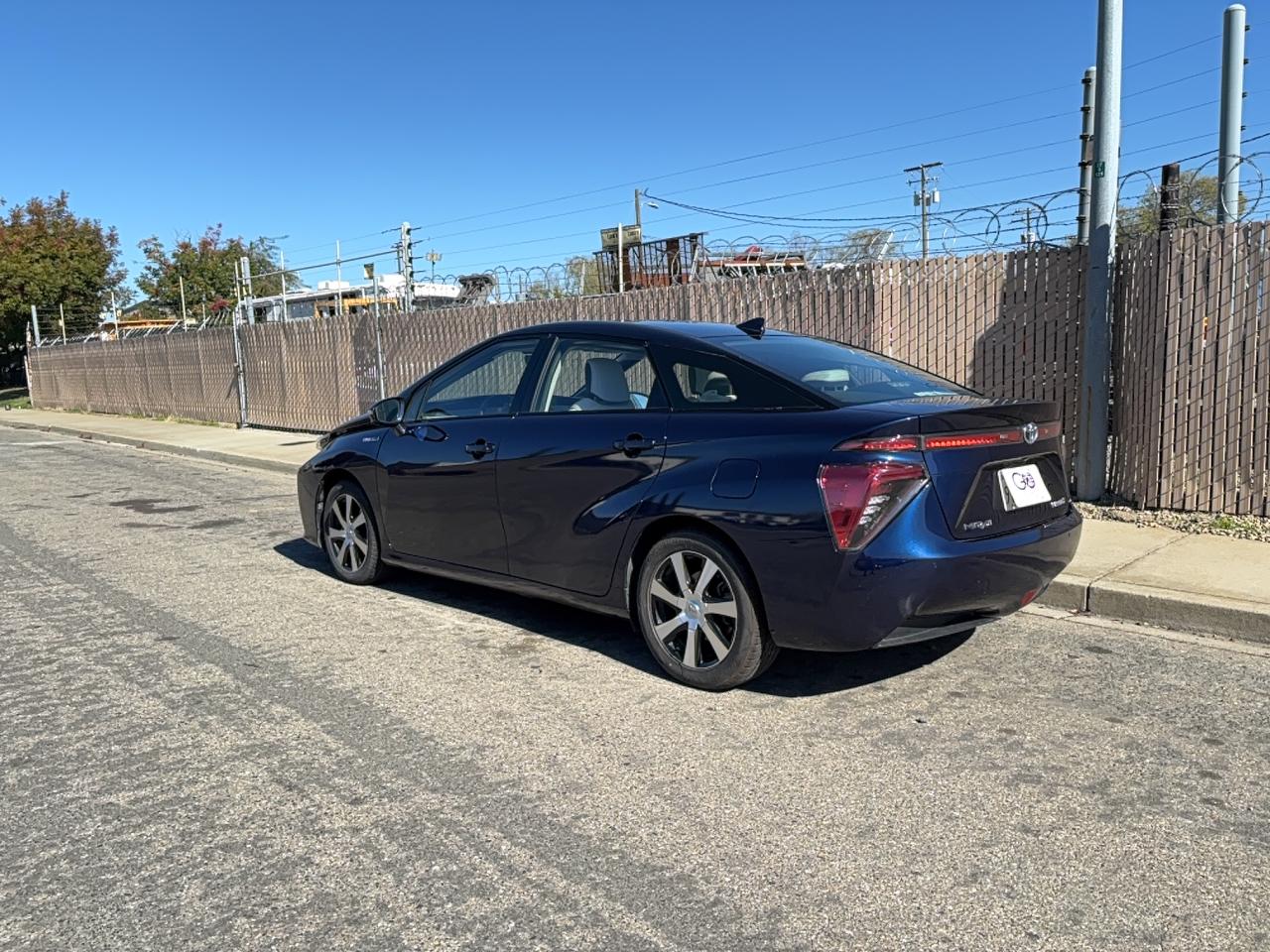 Lot #3279482302 2017 TOYOTA MIRAI