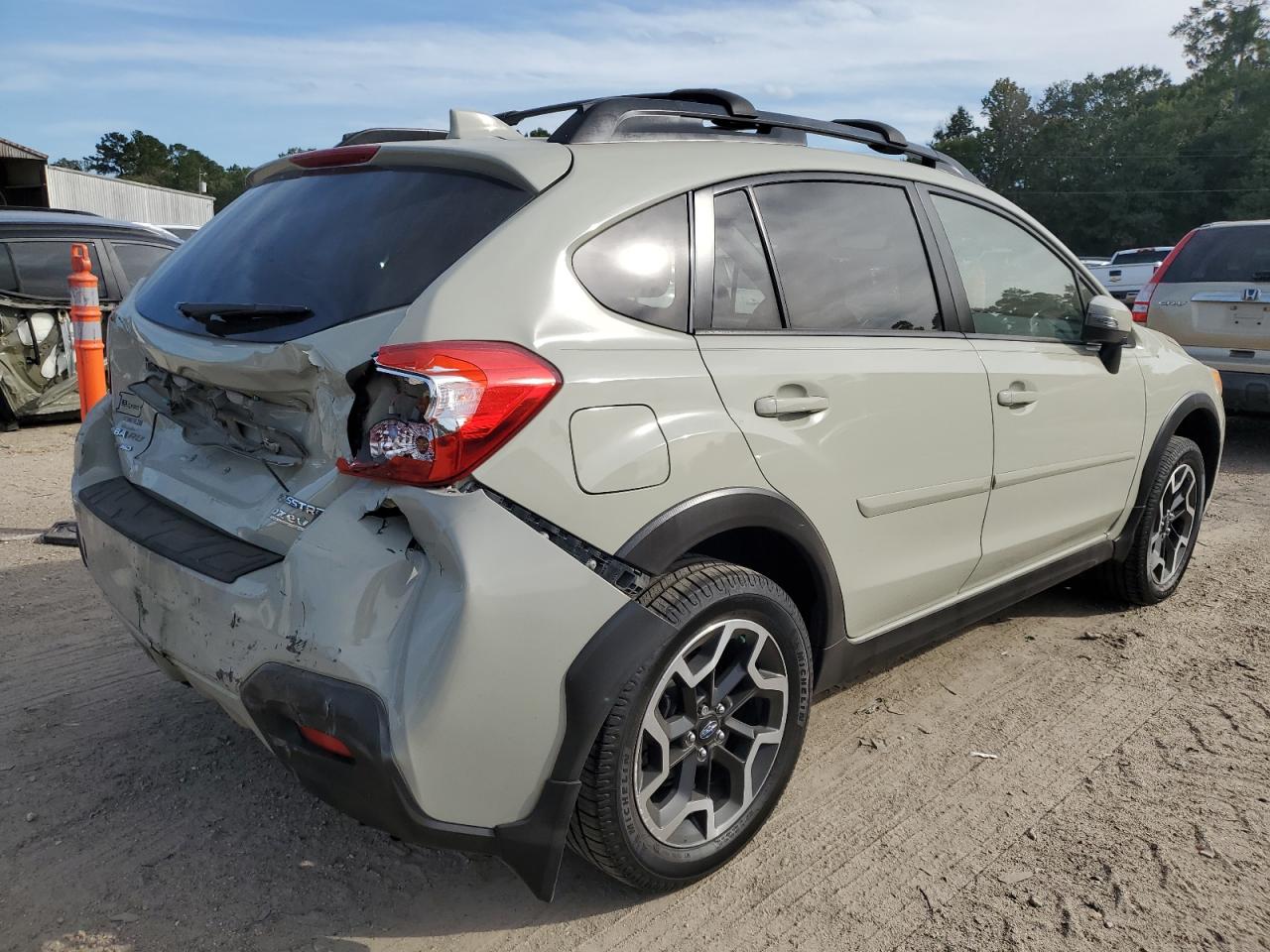 SUBARU CROSSTREK LIMITED