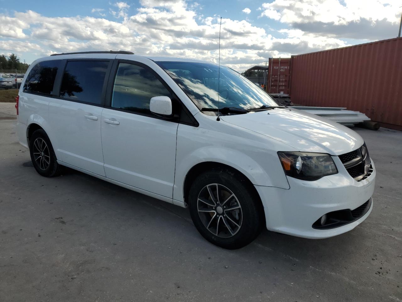 DODGE GRAND CARAVAN SXT