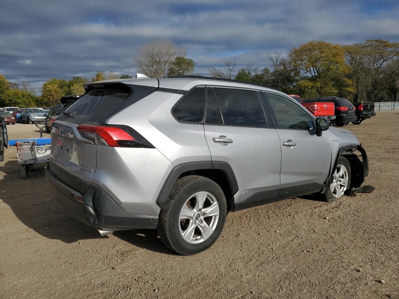 TOYOTA RAV4 LE