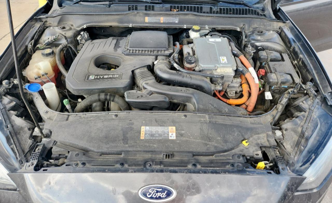 FORD FUSION SE HYBRID