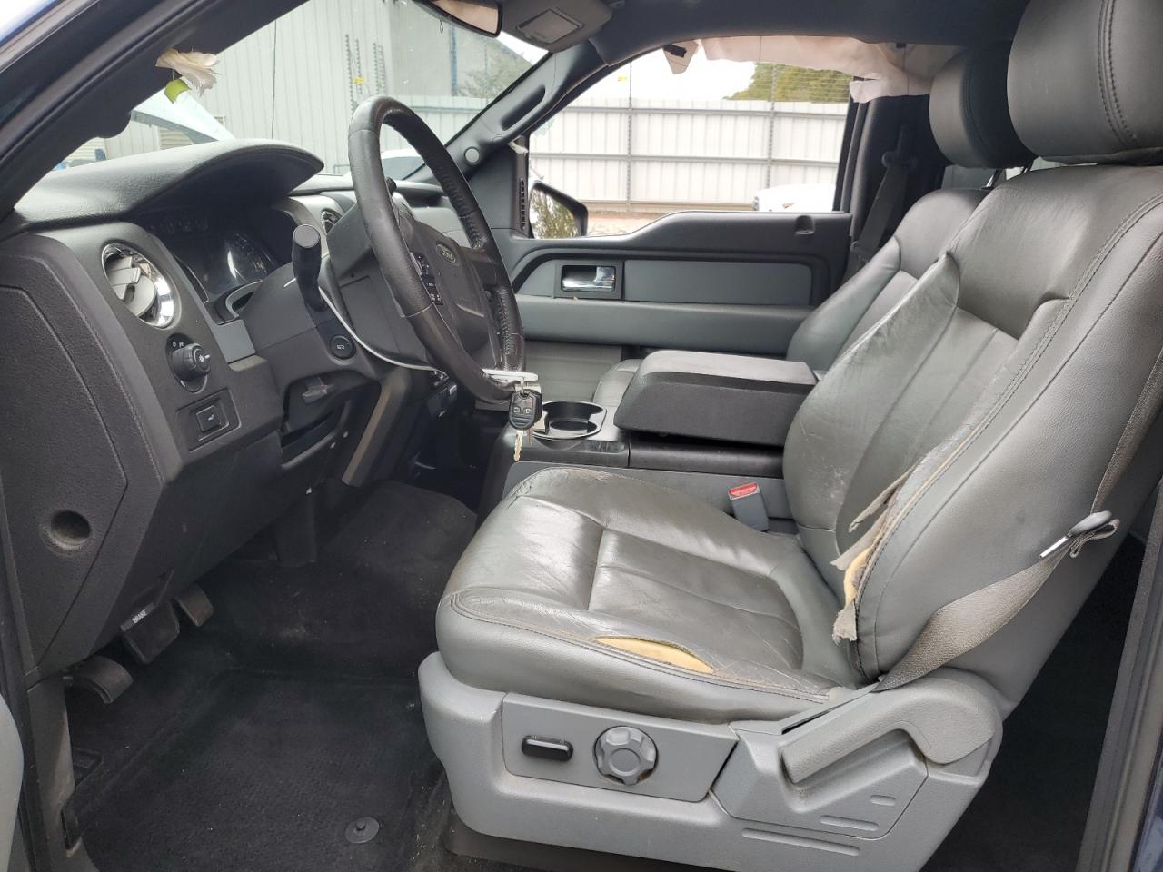 FORD F-150 SUPERCREW