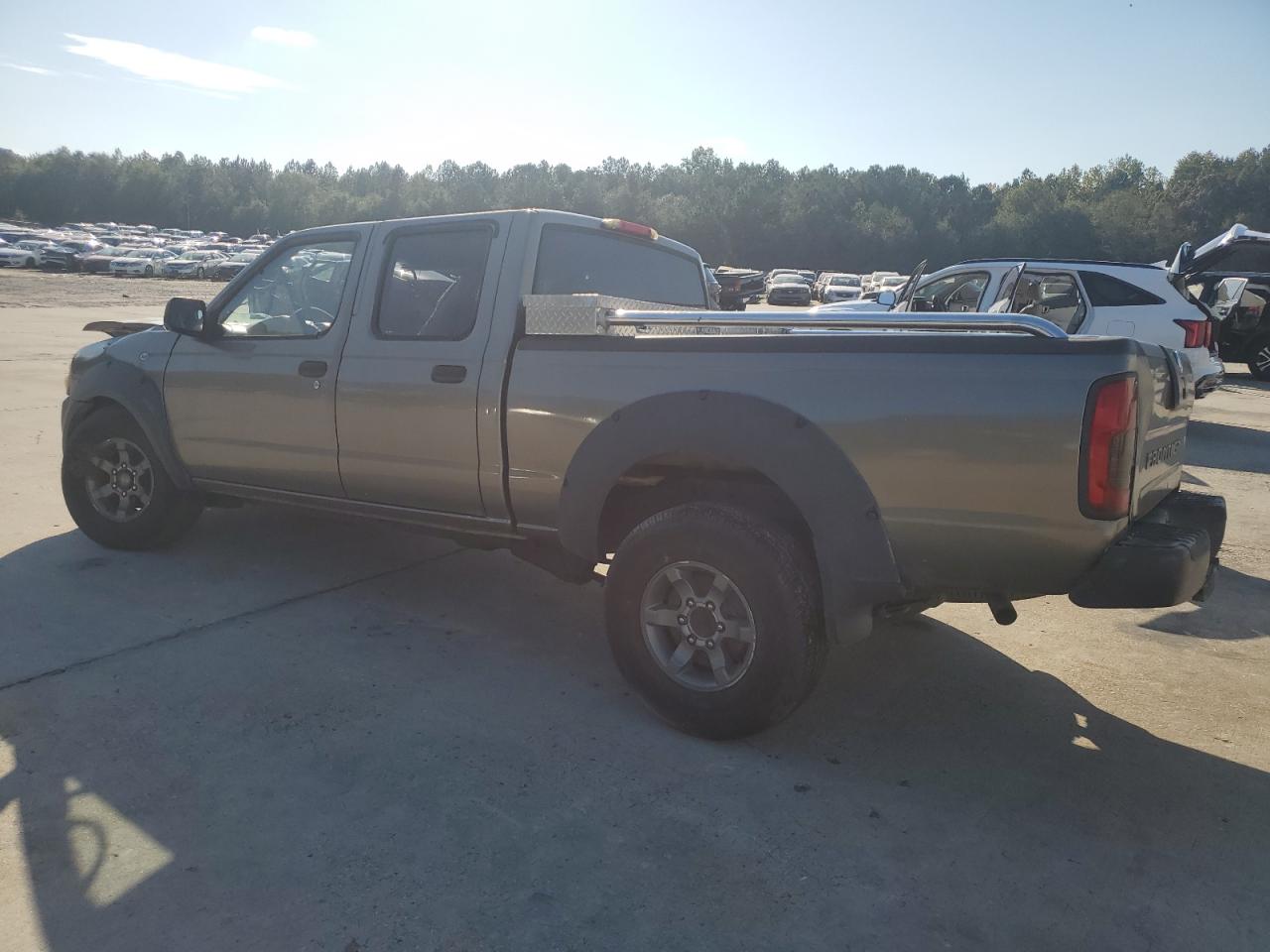 Lot #3277010187 2003 NISSAN FRONTIER CREW CAB XE