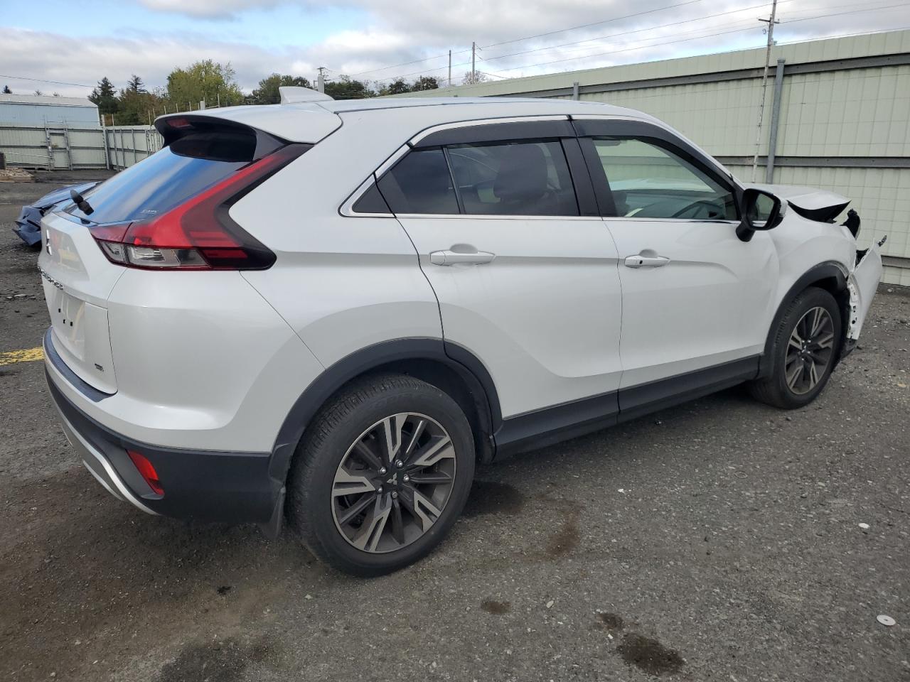 MITSUBISHI ECLIPSE SE