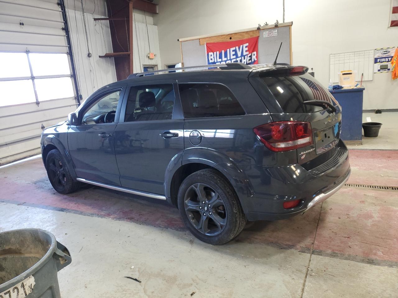 DODGE JOURNEY CROSSROAD