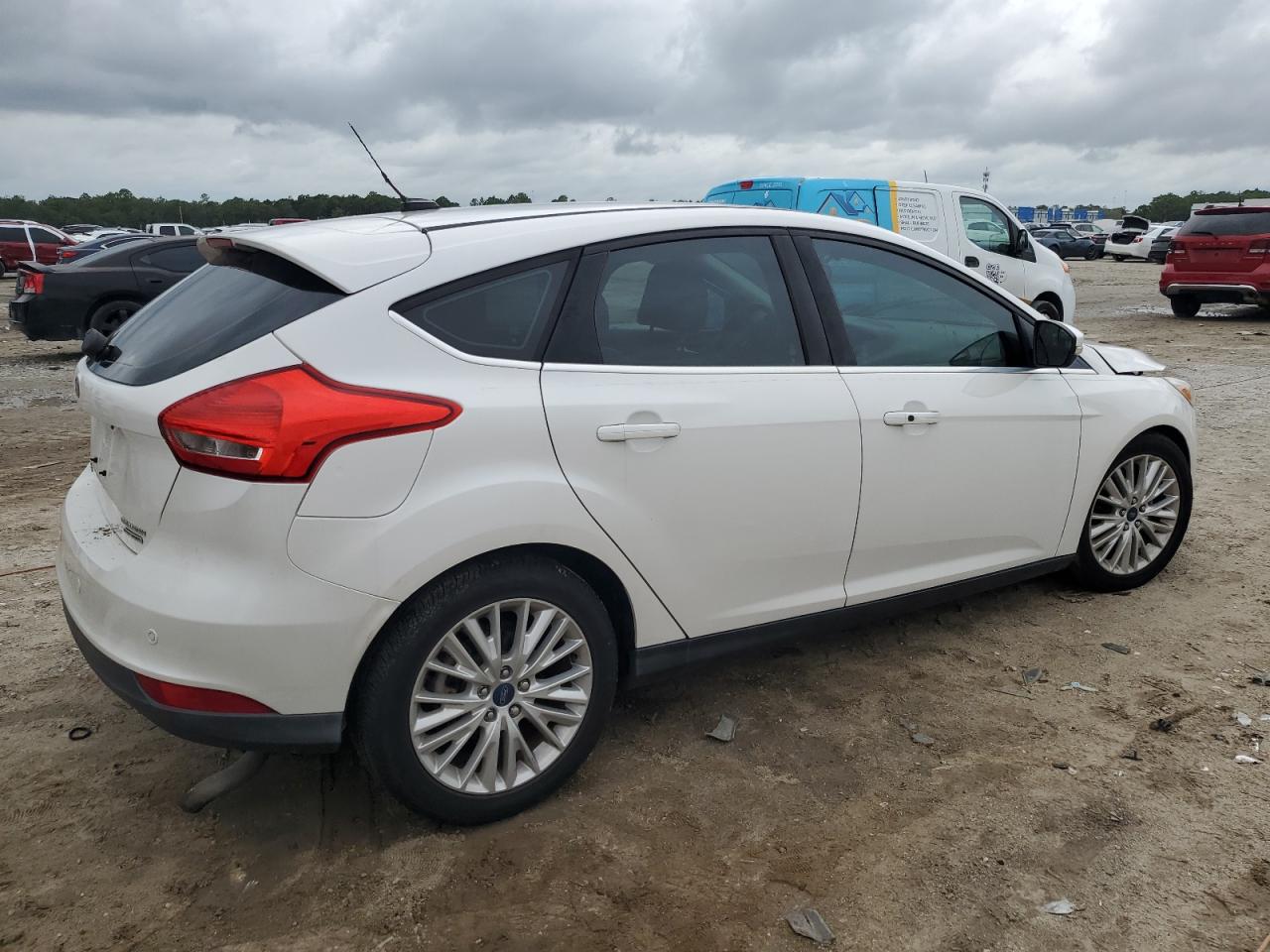Lot #3302735045 2016 FORD FOCUS TITA