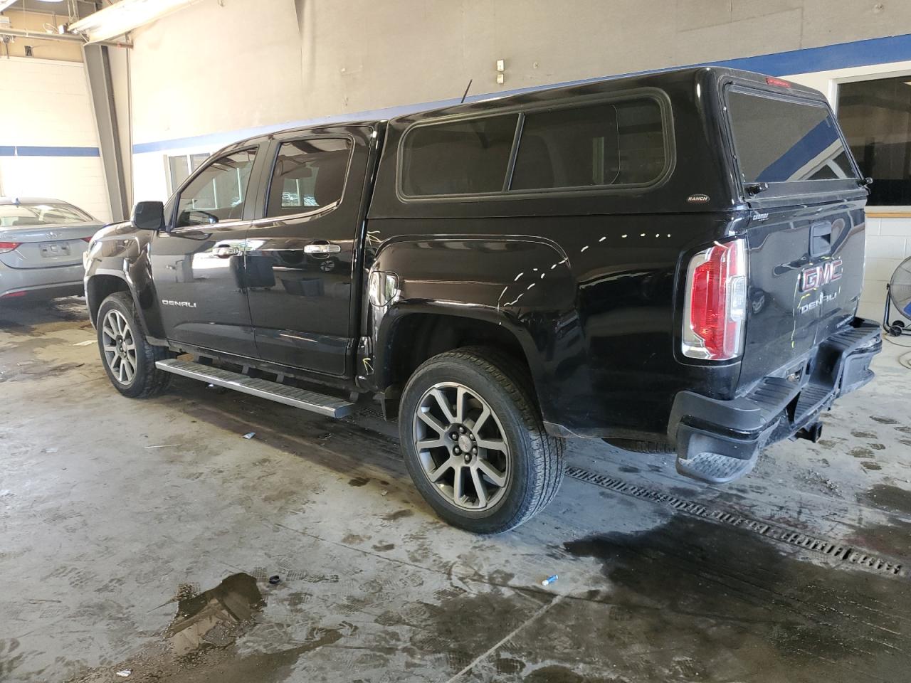GMC CANYON DENALI