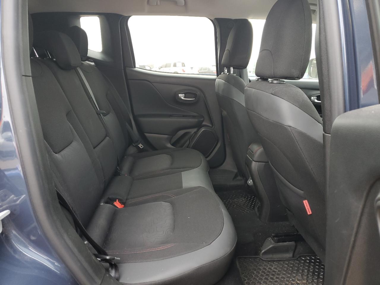 JEEP RENEGADE TRAILHAWK