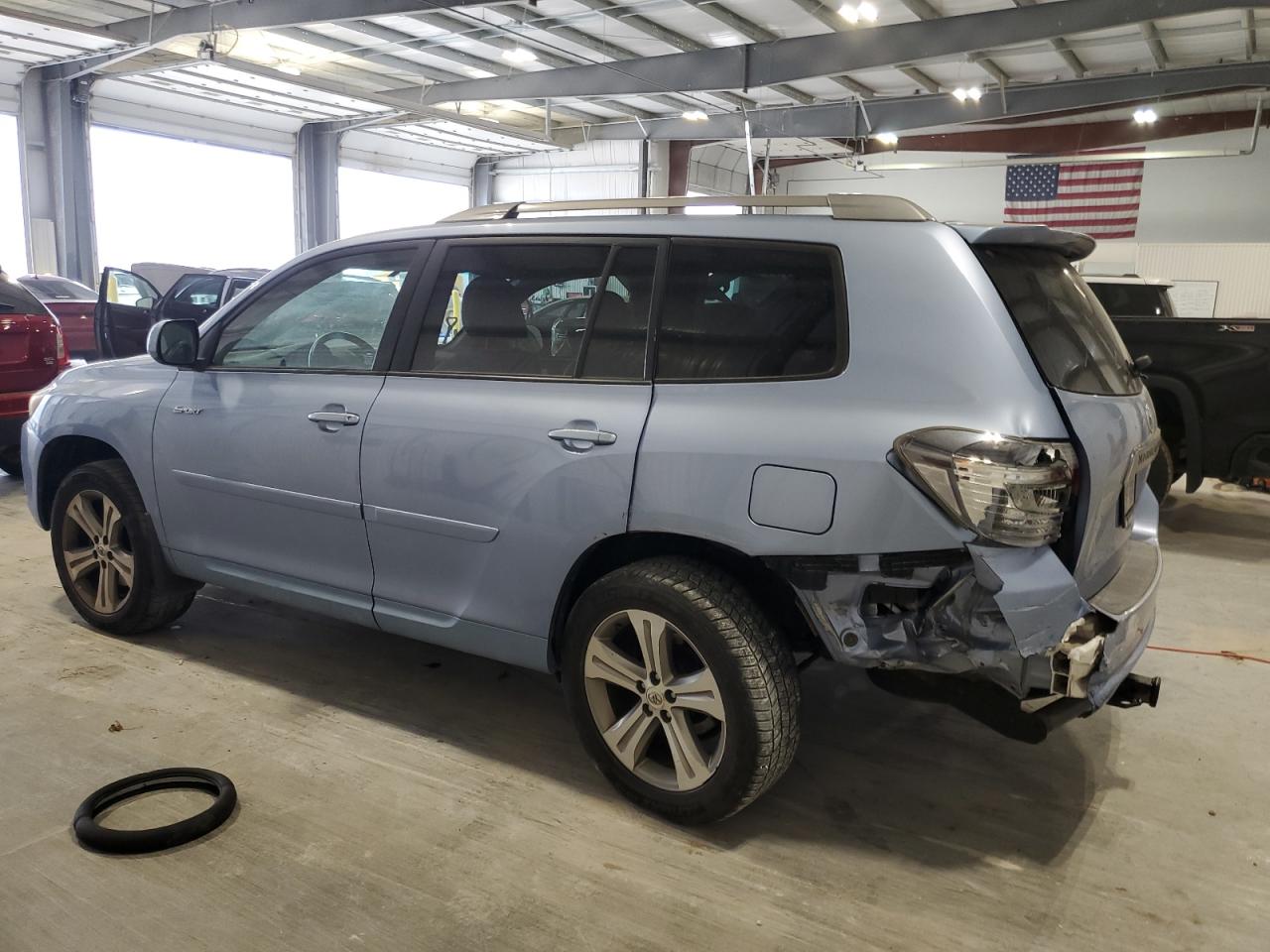 TOYOTA HIGHLANDER SPORT