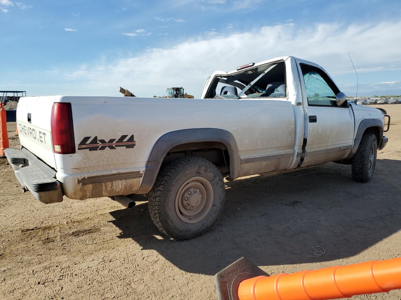 Lot #3266277012 1994 CHEVROLET GMT-400 K2